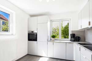 Zwischen Gartenleben und Talblick: flexibles Zweifamilienhaus für Eigennutzung & Generationenwohnen – Die vollständige Adresse der Immobilie erhältst du vom Anbieter., 70569 Kaltental, Stuttgart – Vorschaubild 5