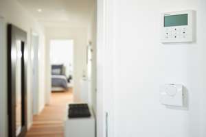Schicke 2-Zimmer-Wohnung mit Balkon, Klimaanlage, alle NK inklusive – Gertrudisplatz 1, 40229 Eller, Düsseldorf – Vorschaubild 19