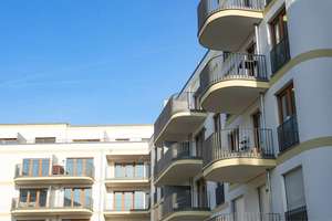 Moderne 3-Zimmer-Wohnung mit 2 Balkonen, Aufzug und Tageslicht, nahe öffentlicher Verkehrsanbindung – Subbelrather Str.  488c, 50825 Ehrenfeld (Ortsteil), Köln – Vorschaubild 3