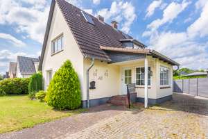 Ein Haus – viele Möglichkeiten: Großzügiges Ein-/Zweifamilienhaus in Norderstedt-Glashütte! – Böttgerstraße 39, 22851 Norderstedt – Vorschaubild 35