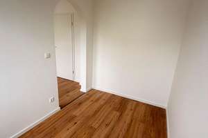 1,5 Zimmer Wohnung neu renoviert mit Küchenzeile – Tellstraße 11, 90409 Maxfeld, Nürnberg – Vorschaubild 7