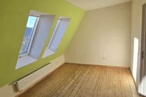Großes Einfamilienhaus zentrumsnah, zur Miete mit Garten und zwei eigenen Parkplätzen - ab sofort – Olewischtwiet 18, 22177 Bramfeld, Hamburg – Vorschaubild 8