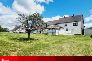 Fehl-Ritzhausen: sanierungsbedürftiges Bauernhaus mit Scheune und Garage sowie großem Areal – Die vollständige Adresse der Immobilie erhältst du vom Anbieter., 56472 Fehl-Ritzhausen – Vorschaubild 1