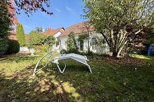 🏡Familienfreundliches Einfamilienhaus in Höchberg b. Würzburg – großzügig, ruhig gelegen, ab sofort – Die vollständige Adresse der Immobilie erhältst du vom Anbieter., 97204 Höchberg – Vorschaubild 3