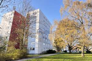 Helle 2-Zimmer-Wohnung mit Balkon & Fernsicht in Krefeld-Uerdingen – Max-Planck-Straße 10, 47829 Uerdingen, Krefeld – Vorschaubild 9