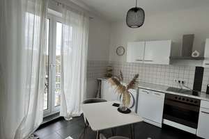 Zooparkblick vom Balkon im Dachgeschoss / 2 Zimmer-Wohnung – Brehmstrasse 2, 40239 Düsseltal, Düsseldorf – Vorschaubild 2