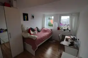 Umfangreich saniertes Haus mit 3 Wohneinheiten – Oldenburg (Oldenburg) – Vorschaubild 28