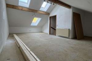 Charmantes Reihenmittelhaus in ruhiger Lage mit Gestaltungspotential – Die vollständige Adresse der Immobilie erhältst du vom Anbieter., 79669 Zell im Wiesental – Vorschaubild 16