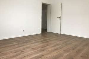 Stilvoll sanierte 2-Zimmer-Wohnung im 2. Obergeschoss in bester Altstadtlage von Augsburg – Die vollständige Adresse der Immobilie erhältst du vom Anbieter., 86150 Lechviertel, östl. Ulrichsviertel, Augsburg – Vorschaubild 13