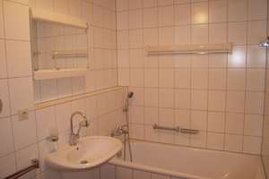 N-Süd, ruhige Seitenstraße! Ganz oben! Vermietete 4-Zi.-Galerie-ETW mit Westbalkon + TG! – Die vollständige Adresse der Immobilie erhältst du vom Anbieter., 90459 Galgenhof, Nürnberg – Vorschaubild 14