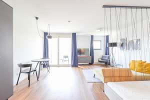 Stilvoll möblierte Etagenwohnung mit Balkon in zentraler Lage! – Mönchstraße 27, 70191 Am Pragfriedhof, Stuttgart – Vorschaubild 2