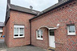 - Wohnhaus mit Südlage-Garten und Garage in LOBBERICH - – Die vollständige Adresse der Immobilie erhältst du vom Anbieter., 41334 Nettetal – Vorschaubild 1