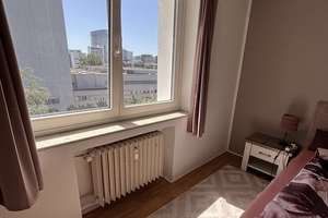 UNTERMIETE: Schöne 2-Zimmer-Wohnung mit Balkon, Aufzug & Blick auf den Rheinturm ab dem 01.07. – Die vollständige Adresse der Immobilie erhältst du vom Anbieter., 40474 Golzheim, Düsseldorf – Vorschaubild 10