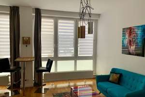 Perspektivisch und jenseits des Mainstreams:
großzügiges, urbanes Apartment – Die vollständige Adresse der Immobilie erhältst du vom Anbieter., 20099 St. Georg, Hamburg – Vorschaubild 8