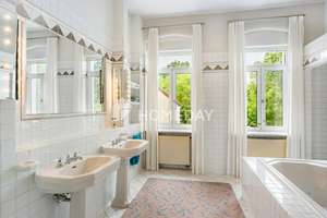 Stilvolle Altbauvilla mit Garten, Terrasse, Wintergarten und Sauna in Landau – Die vollständige Adresse der Immobilie erhältst du vom Anbieter., 76829 Landau, Landau in der Pfalz – Vorschaubild 11