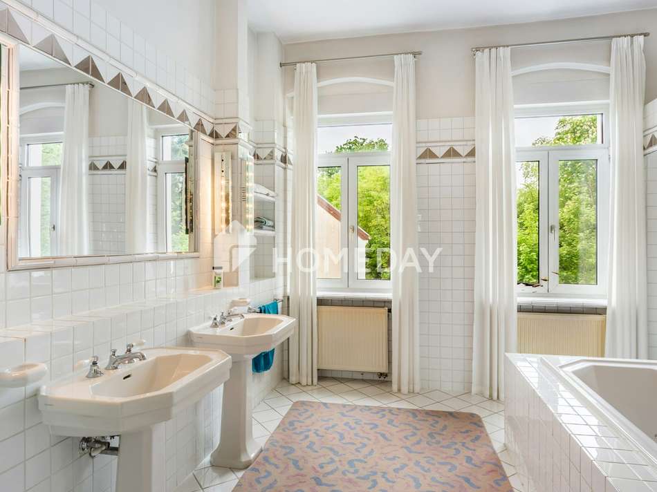 1. OG Badezimmer 1
