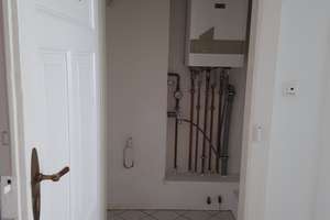3-Zi.-DG-Altbauwohnung mit EBK in zentraler Lage, mit STP optional – Hermannstraße 18, 65183 Westend / Bleichstraße, Wiesbaden – Vorschaubild 10