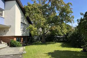 Traumhaus mit großzügigem Gartenparadies in Leverkusen
Schlebusch – Die vollständige Adresse der Immobilie erhältst du vom Anbieter., 51375 Schlebusch, Leverkusen – Vorschaubild 4