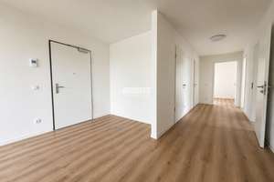 antaris Immobilien GmbH ** Licht, Raum und Komfort auf ca. 132 m² mit EBK ** – Die vollständige Adresse der Immobilie erhältst du vom Anbieter., 99084 Altstadt, Erfurt – Vorschaubild 2