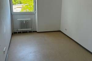 Sanierte 3 Zimmer Wohnung in ruhiger Lage ab sofort! – Ratiborstr. 24, 90473 Langwasser Südost, Nürnberg – Vorschaubild 6