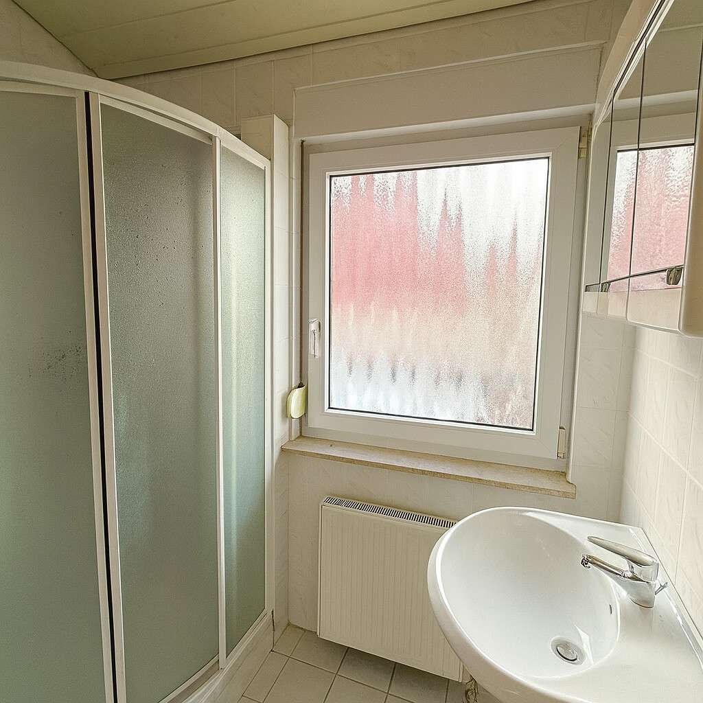 Immobilie in Herzberg am Harz - Schönes Mehrfamilienhaus mit einer Wohnfläche von ca. 328 m² und einem Grundstück von ca. 528 m² - Bild 14