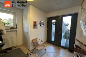 Gepflegtes und saniertes Einfamilienhaus mit großem Garten – Die vollständige Adresse der Immobilie erhältst du vom Anbieter., 72762 Reutlingen-Mitte, Reutlingen – Vorschaubild 4