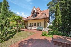 Property thumbnail 8