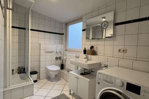 Möblierte DG-Wohnung in zentralster Lage – Die vollständige Adresse der Immobilie erhältst du vom Anbieter., 65185 Mitte, Wiesbaden – Vorschaubild 6