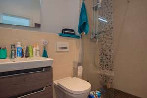 Ein Zuhause mit außergewöhnlichen Möglichkeiten -  stilvolles Zweifamilienhaus in Frankfurt-Harheim – 60437 Harheim, Frankfurt am Main – Vorschaubild 23
