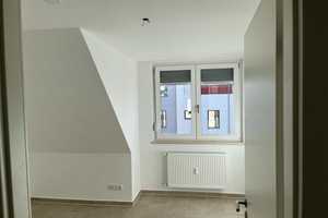 Charmante 2-Zimmer-Wohnung unterm Dach – beste Lage, hochwertig saniert – Augsburg – Vorschaubild 10