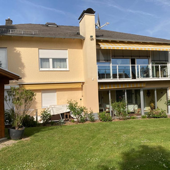 Helle 2,5-Zimmer Erdgeschosswohnung mit Garten in Waldbrunn (Westerwald)