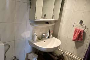 Helle 2-Zimmer-Wohnung in zentraler Lage (Ehrenfeld) – Die vollständige Adresse der Immobilie erhältst du vom Anbieter., 50823 Ehrenfeld (Ortsteil), Köln – Vorschaubild 2