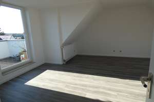 Renovierte ruhige 4-Zi. Maisonette-Whg. mit Südbalkon & Domblick mitten in Dellbrück – Kemperbachstraße 51, 51069 Dellbrück, Köln – Vorschaubild 19