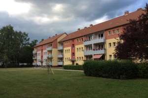 Willkommen Zuhause: 2-Zimmer-Wohnung in zentraler Lage – Sibeliusweg 15, 30655 Groß-Buchholz, Hannover – Vorschaubild 2