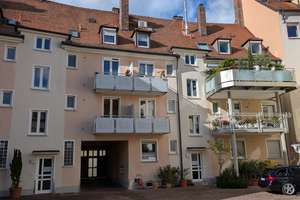 2-Zimmer Wohnung in Würzburger Innenstadt – Die vollständige Adresse der Immobilie erhältst du vom Anbieter., 97070 Altstadt, Würzburg – Vorschaubild 1