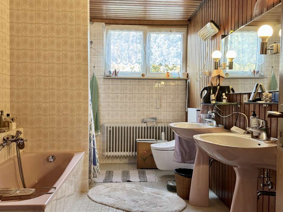 Badezimmer 1