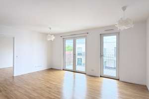 Willkommen Zuhause: großzügige 2-Zi-Wohnung mit Balkon und Markenküche