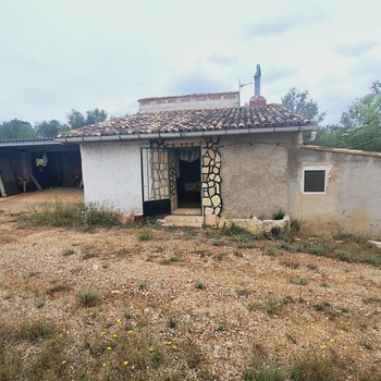 Großes, rustikales Grundstück mit Landhaus und Pool in Bolbaite!!!!!!!!!!!!