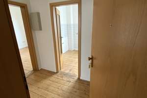 Zuhause mit 2,5 Zimmern in Gelsenkirchen – Königsberger Str. 21, 45881 Schalke, Gelsenkirchen – Vorschaubild 3