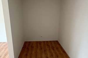 TRAUMWOHNUNG MIT NIGELNAGELNEUER EINBAUKÜCHE!!! Helle 2-Zimmer-Wohnung mit Balkon und Aufzug – Friedrich-Janssen Straße 3, 49076 Westerberg, Osnabrück – Vorschaubild 8