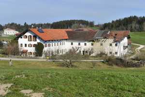 Ehemalige Hofstelle mit Tenne, incl. Baugenehmigung zusätzlicher Neubau 6 Familienhaus in Halfing – Rosenheim (Kreis) – Vorschaubild 14