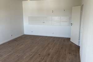 Frisch Sanierte 81 qm große Souterrain Wohnung in Krefeld ab sofort zur Miete . – Krefelder Straße 195, 47839 Hüls, Krefeld – Vorschaubild 9