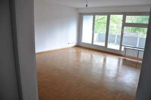 Kölner Südstadt, helle modernisierte 4-Zi-Whng., 96 m2, großer Südbalkon, Aufzug, TG Stellplatz – Die vollständige Adresse der Immobilie erhältst du vom Anbieter., 50677 Neustadt/Süd, Köln – Vorschaubild 2