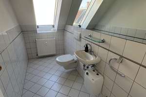 Großzügig wohnen in Charlottenburg: 4-Zimmer-Dachgeschosswohnung mit Terrasse – Pestalozzistraße 33, 10627 Charlottenburg, Berlin – Vorschaubild 10