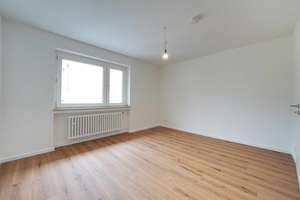 Gut geschnittene, modernisierte 3-Zimmerwohnung in fußläufiger Rheinnähe – Die vollständige Adresse der Immobilie erhältst du vom Anbieter., 50735 Niehl, Köln – Vorschaubild 11