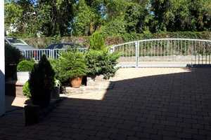 Freistehendes Einfamilienhaus mit großem Garten, 3 Garagen, Carport in Knittlingen (Stadt) – Enzkreis – Vorschaubild 8