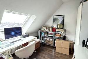 Dachgeschoss-Traum in Sülz – Maisonettewohnung mit Balkon & Charme und Garage – Die vollständige Adresse der Immobilie erhältst du vom Anbieter., 50937 Sülz, Köln – Vorschaubild 9