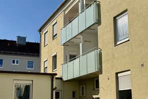 2-Zimmer Wohnung in Milbertshofen mit grosser Wohnküche und Loggia 