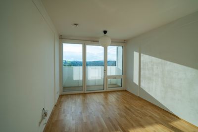 Moderne Apartment mit Balkon, EBK und TG-Stellplatz
