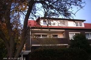 2 Zimmer DG-Wohnung im 4 Familienwohnhaus